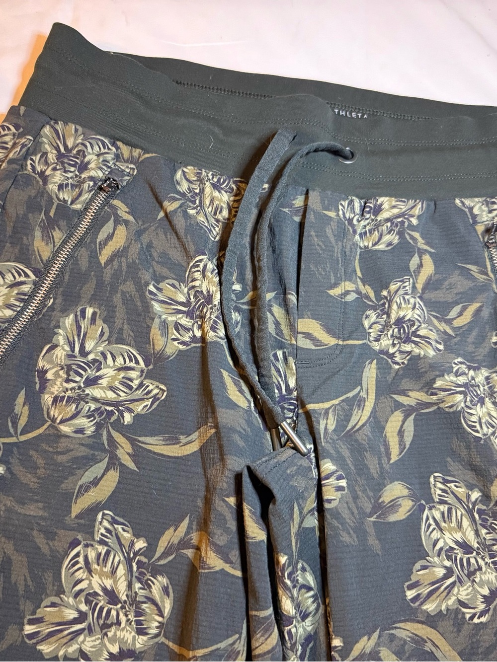 Athleta Olive Floral Drawstring Joggers - Picture 2 of 7